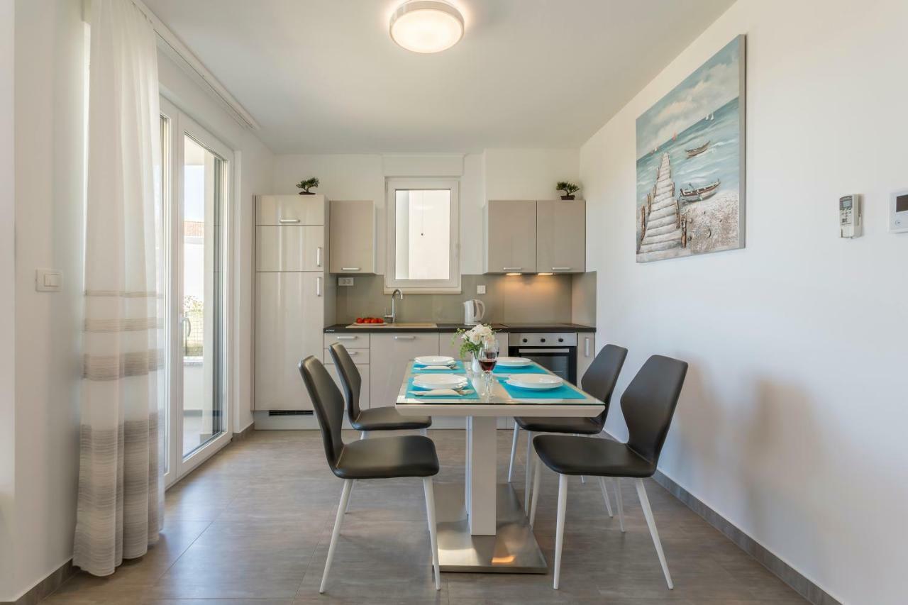 Apartments Villa 19 Podstrana Luaran gambar