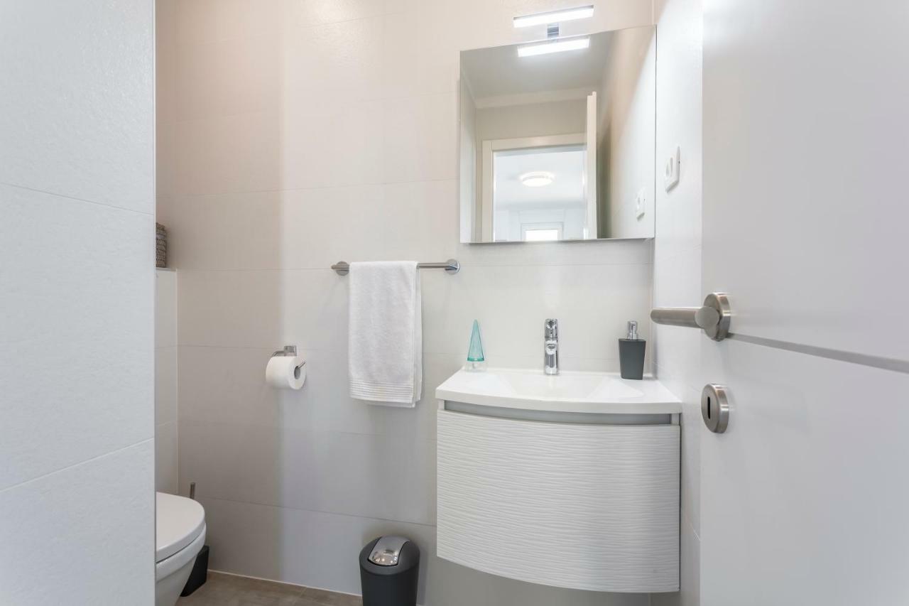 Apartments Villa 19 Podstrana Luaran gambar